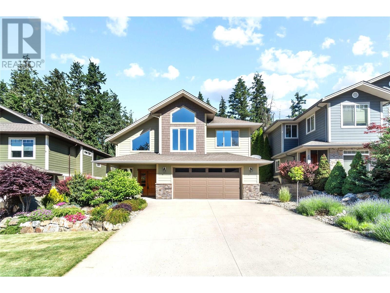 1581 20th Street NE Unit# 35, Salmon Arm, British Columbia