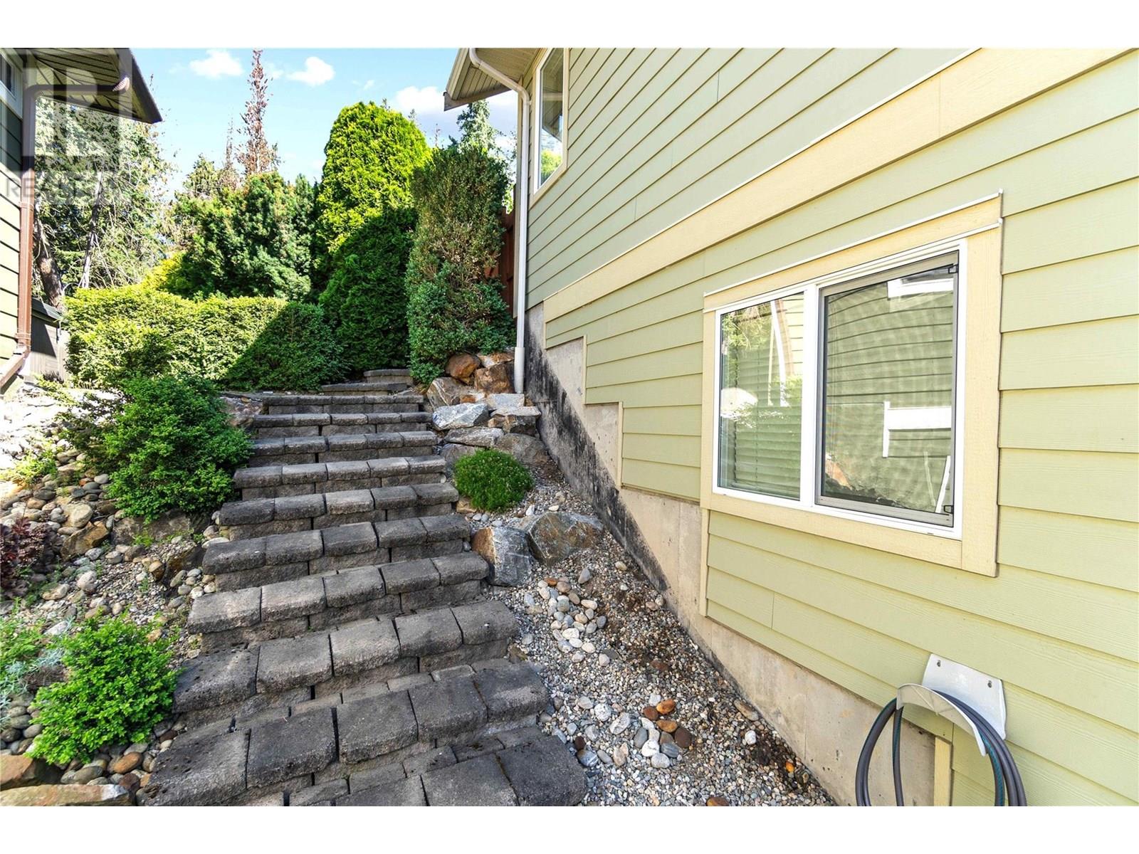 1581 20th Street Ne Unit# 35, Salmon Arm, British Columbia  V1E 0A7 - Photo 53 - 10351646