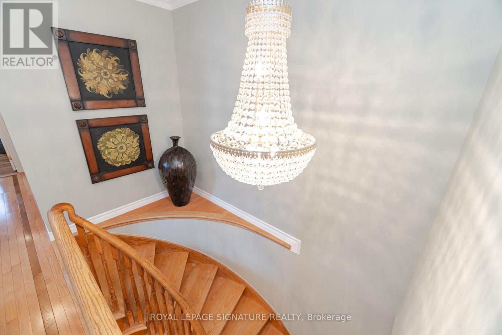 1575 Dewberry Crescent, Mississauga (Rathwood), Ontario  L4W 3B6 - Photo 17 - W12212259