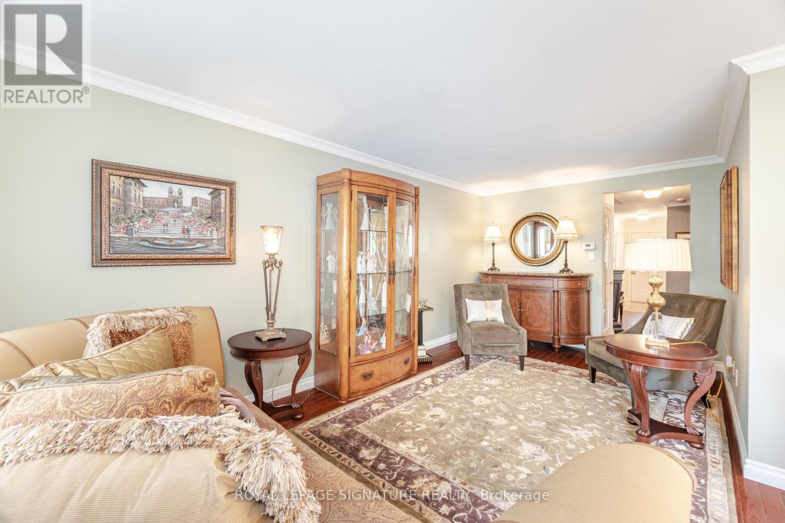 1575 Dewberry Crescent, Mississauga (Rathwood), Ontario  L4W 3B6 - Photo 12 - W12212259