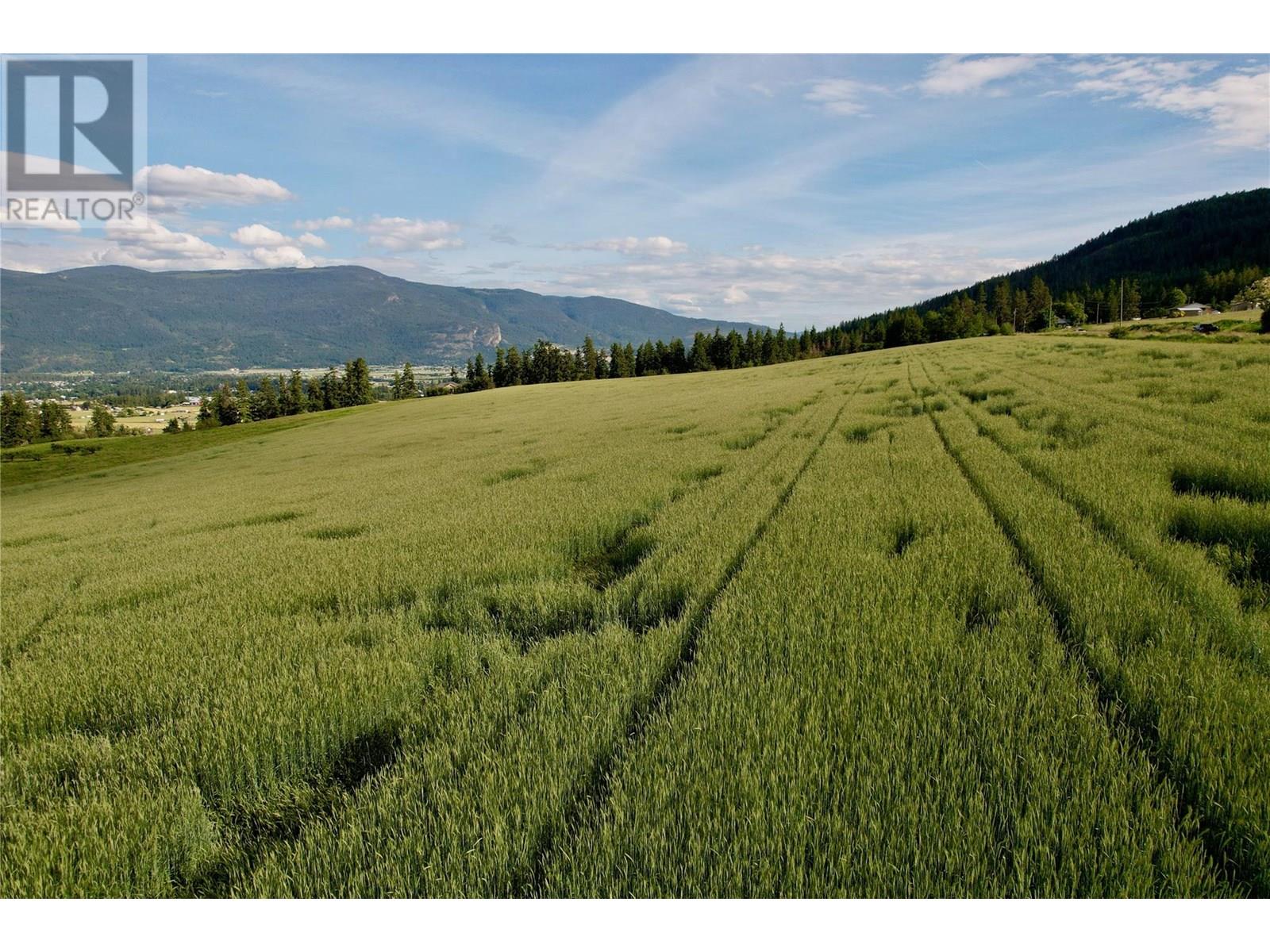 000 Hallam Road, Armstrong, British Columbia