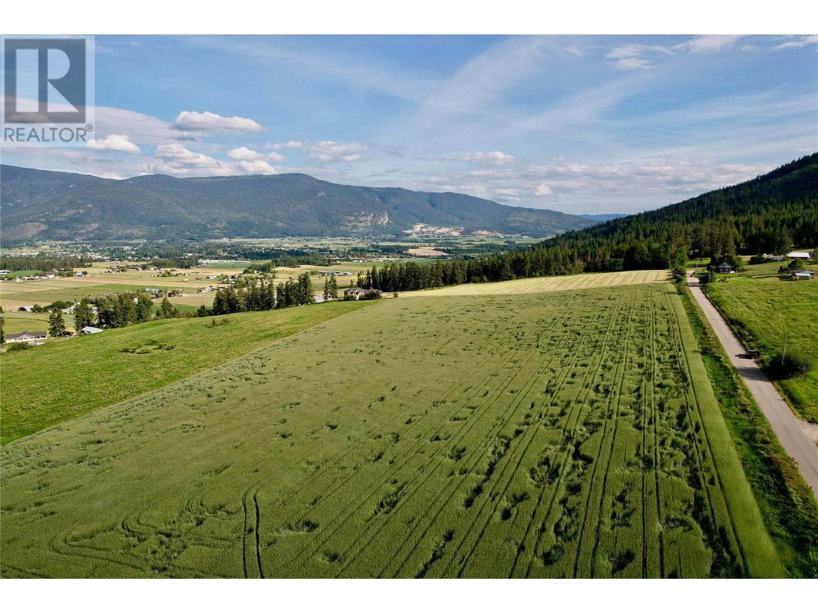 000 Hallam Road, Armstrong, British Columbia  V0E 1B0 - Photo 11 - 10351649
