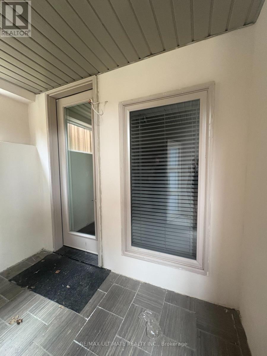 2 Lower - 1166 Glengrove Avenue W, Toronto, Ontario  M6B 2K4 - Photo 7 - W12212239