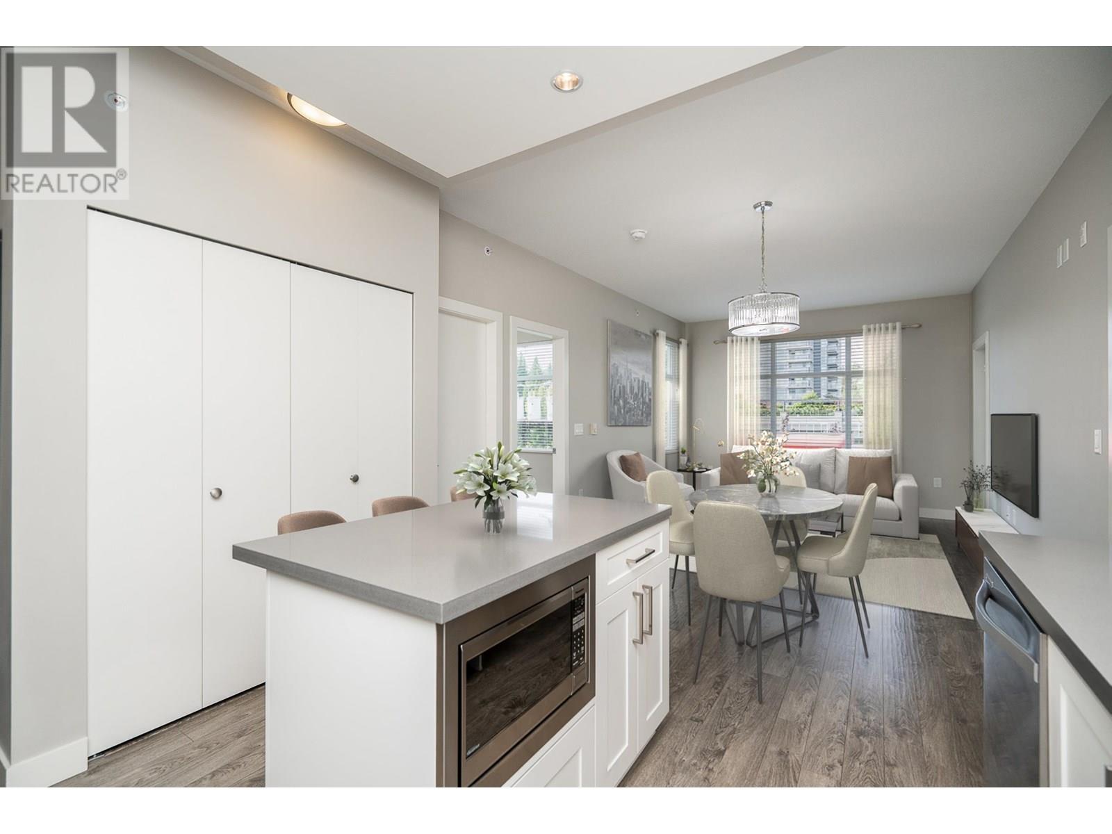 2410 963 Charland Avenue, Coquitlam, British Columbia  V3K 0E2 - Photo 2 - R3014192