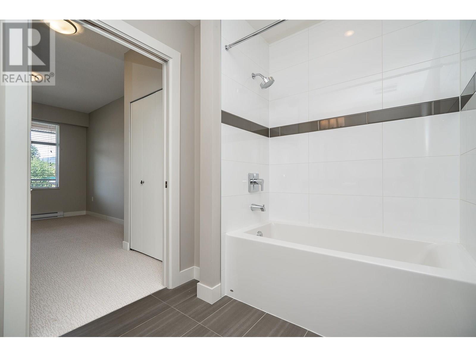 2410 963 Charland Avenue, Coquitlam, British Columbia  V3K 0E2 - Photo 25 - R3014192