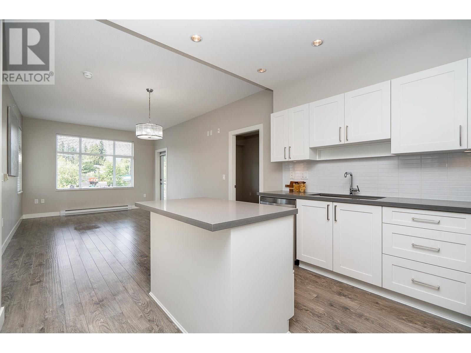2410 963 Charland Avenue, Coquitlam, British Columbia  V3K 0E2 - Photo 6 - R3014192