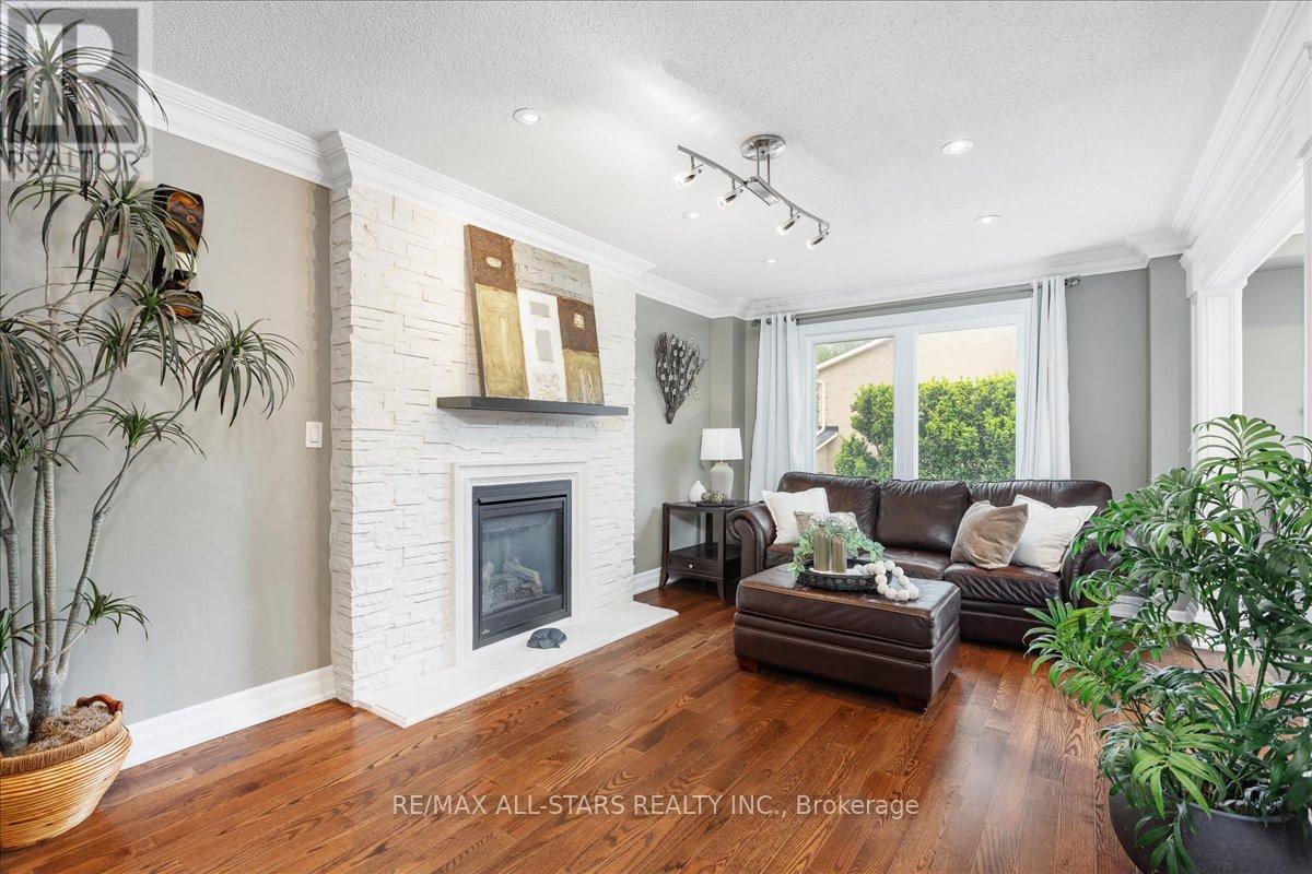 494 London Road, Newmarket (Bristol-London), Ontario  L3Y 6H2 - Photo 15 - N12212727