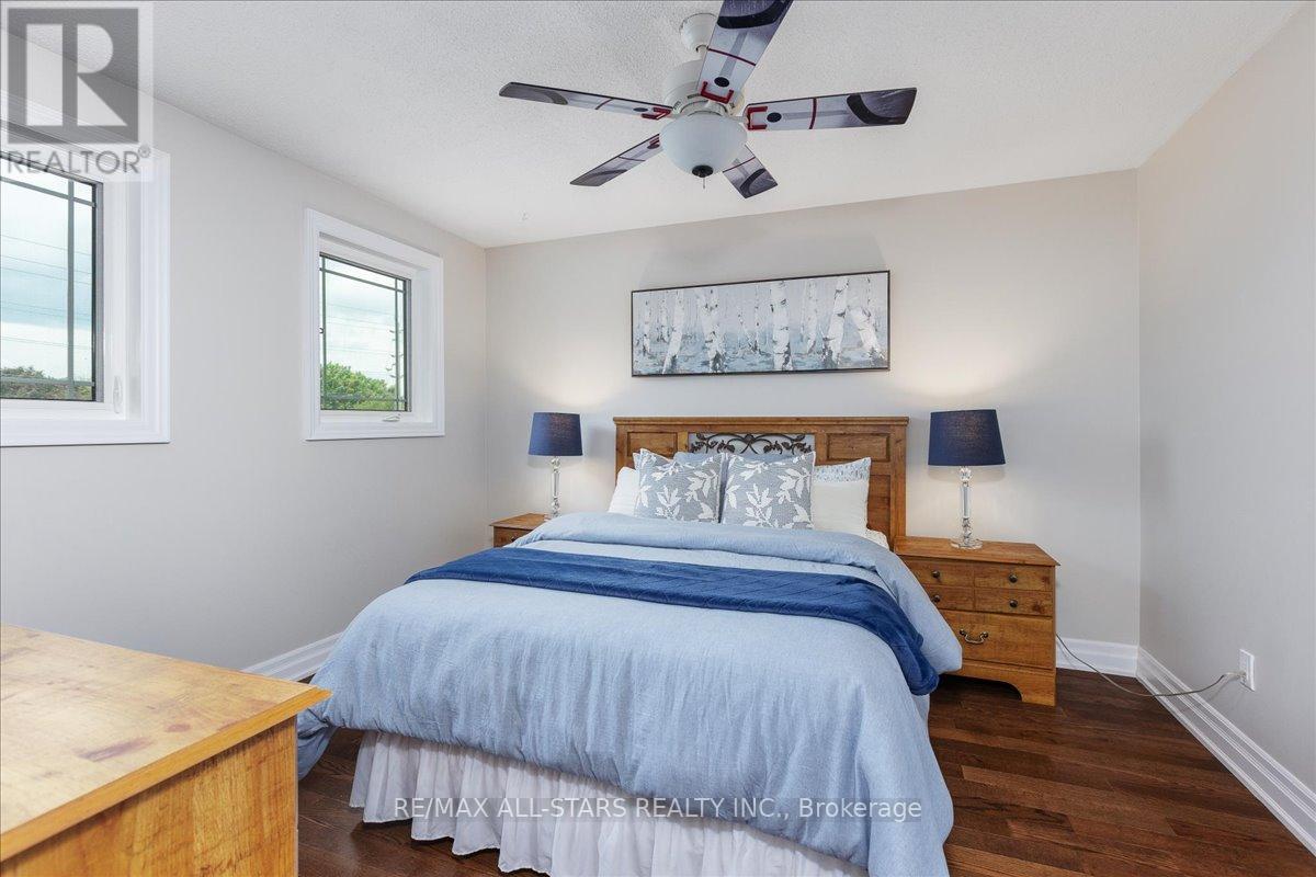 494 London Road, Newmarket (Bristol-London), Ontario  L3Y 6H2 - Photo 23 - N12212727