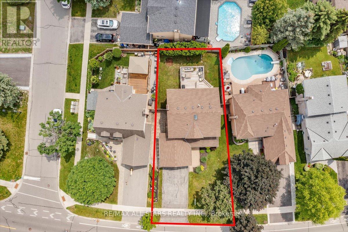 494 London Road, Newmarket (Bristol-London), Ontario  L3Y 6H2 - Photo 49 - N12212727