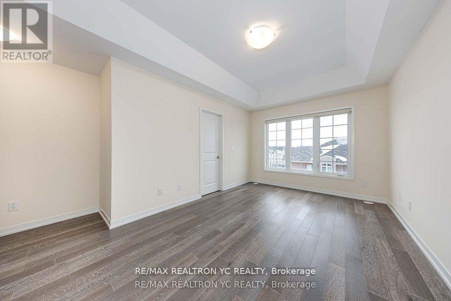37 Torah Gate, Vaughan (Patterson), Ontario  L6A 4Y4 - Photo 26 - N12212736