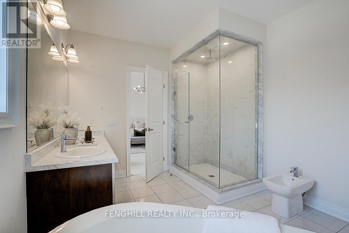 65 Menotti Drive, Richmond Hill (Oak Ridges), Ontario  L4E 1G7 - Photo 37 - N12212738
