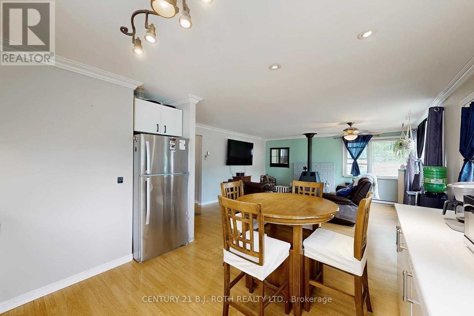 3948 Alderly Avenue, Innisfil, Ontario  L9S 2M2 - Photo 13 - N12212740