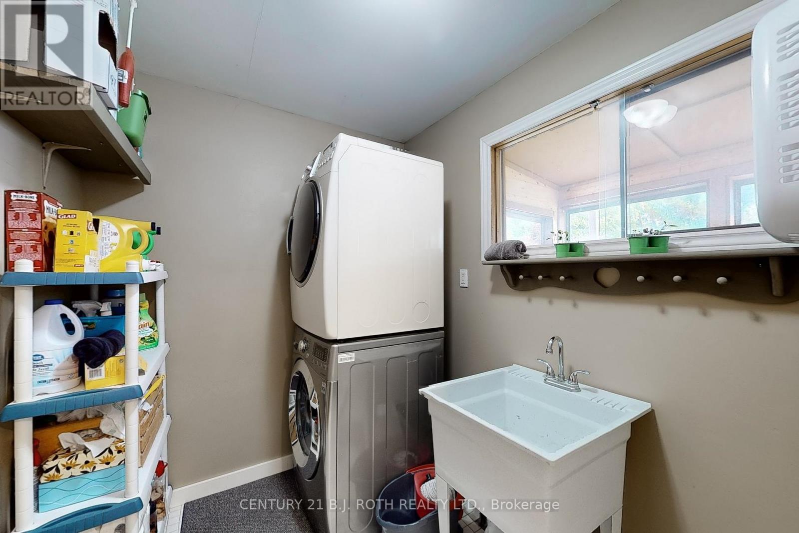 3948 Alderly Avenue, Innisfil, Ontario  L9S 2M2 - Photo 18 - N12212740