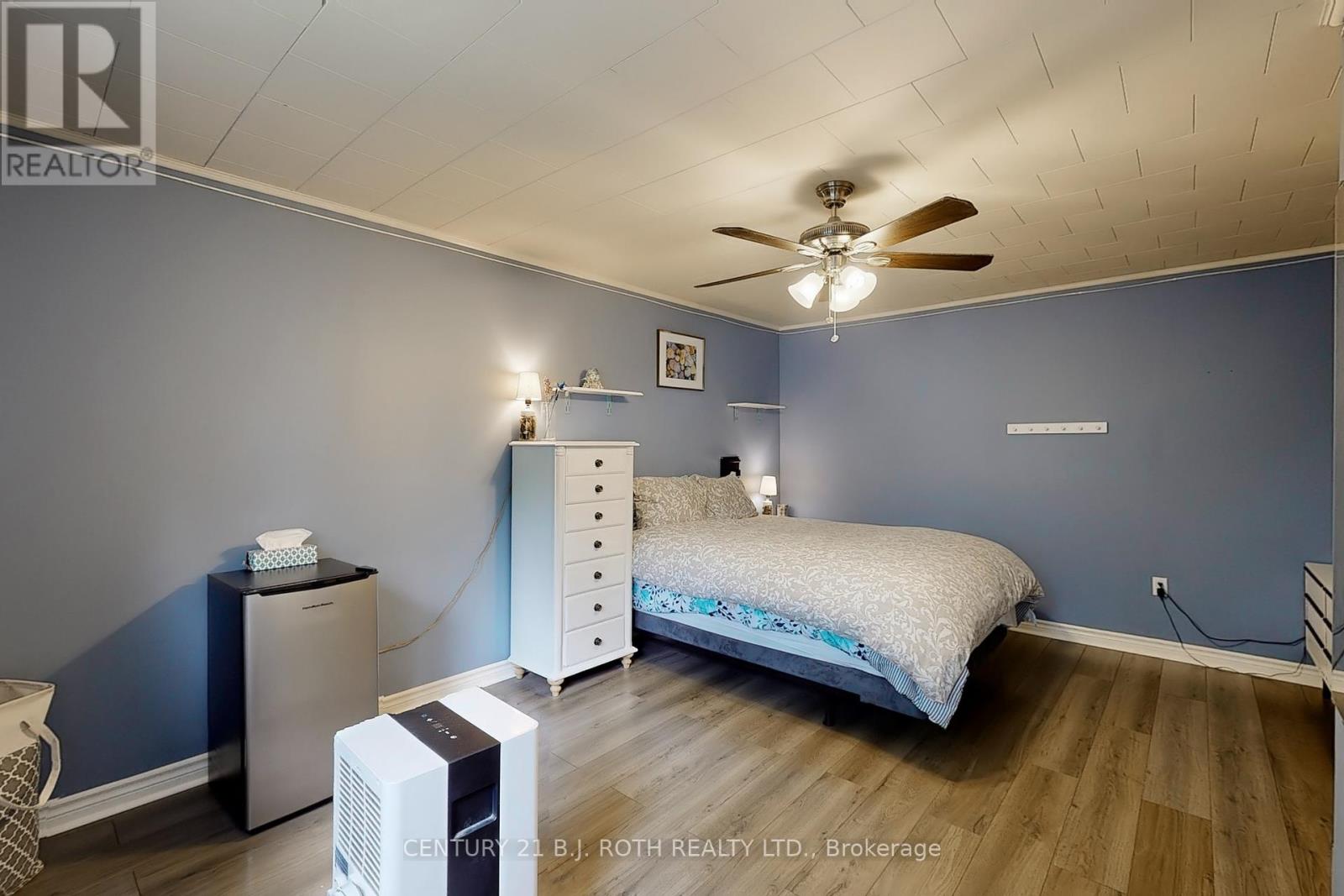 3948 Alderly Avenue, Innisfil, Ontario  L9S 2M2 - Photo 24 - N12212740