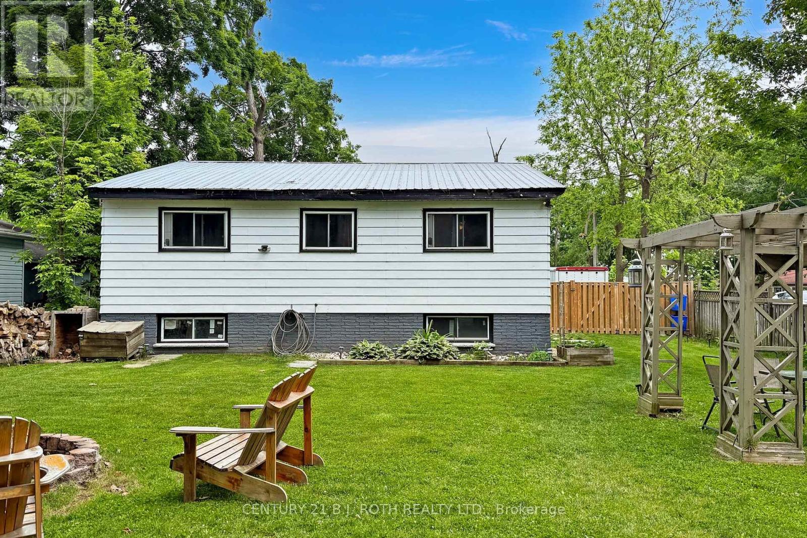 3948 Alderly Avenue, Innisfil, Ontario  L9S 2M2 - Photo 36 - N12212740