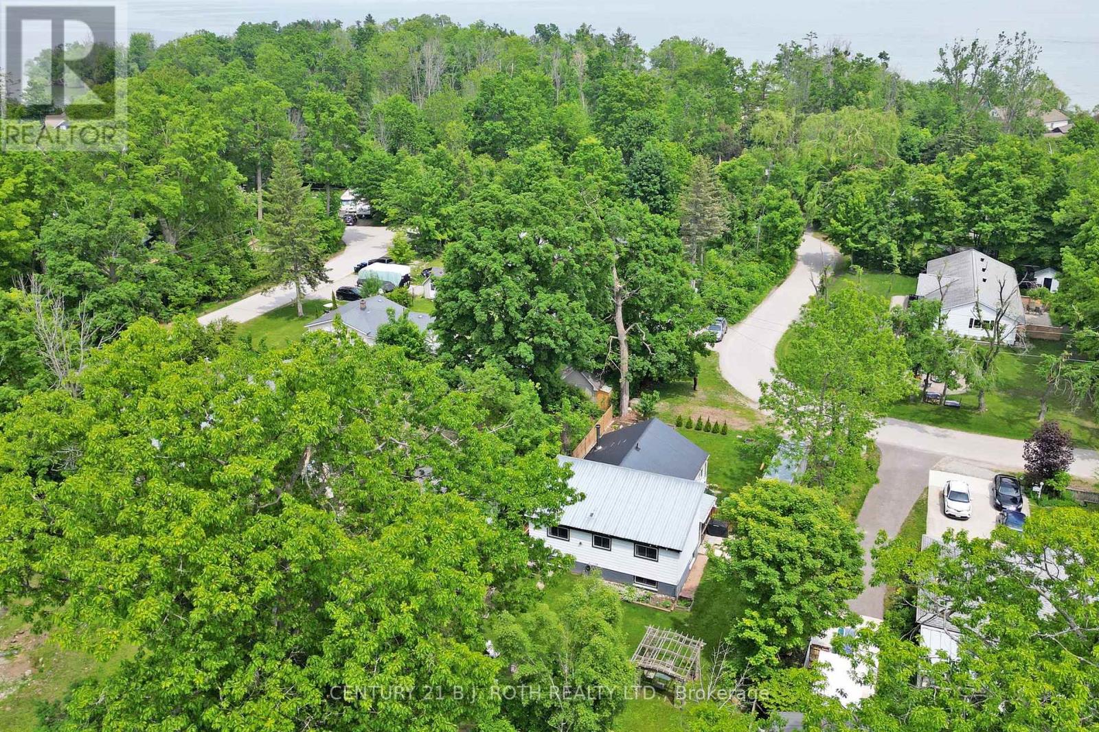 3948 Alderly Avenue, Innisfil, Ontario  L9S 2M2 - Photo 45 - N12212740