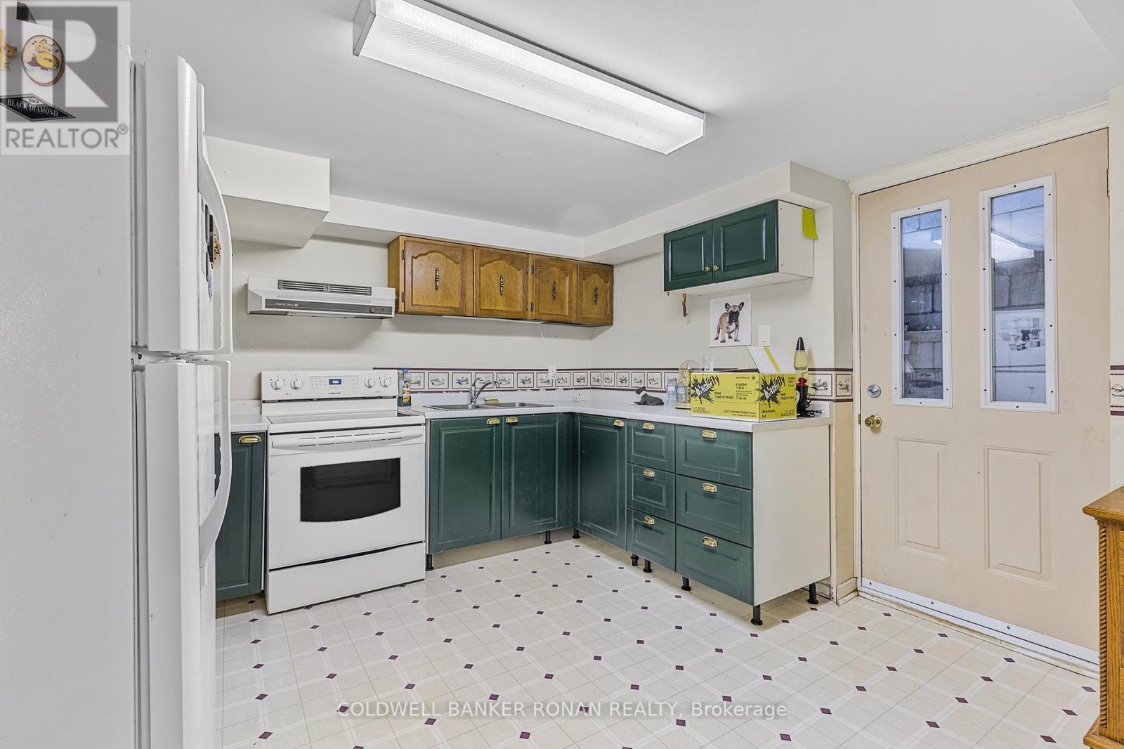 7020 6th Line, New Tecumseth (Tottenham), Ontario  L0G 1W0 - Photo 20 - N12212770