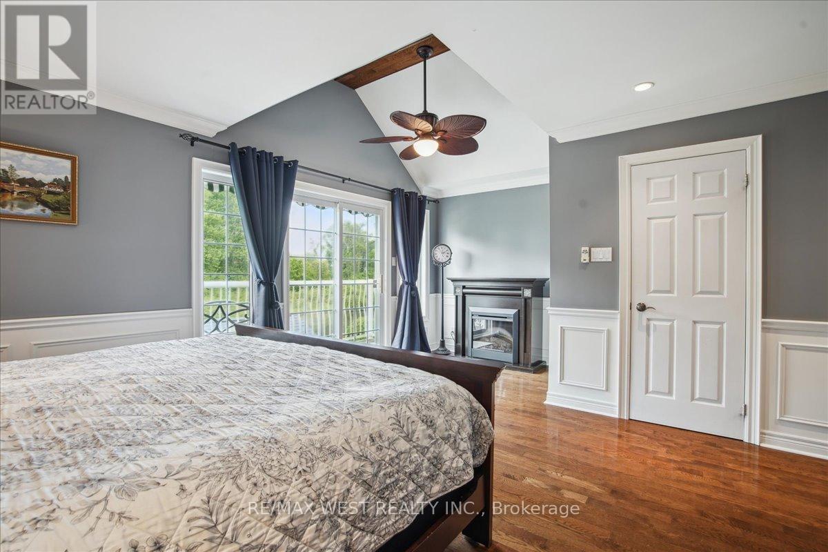 2b Robert Street, Georgina (Keswick South), Ontario  L4P 1K7 - Photo 7 - N12212850