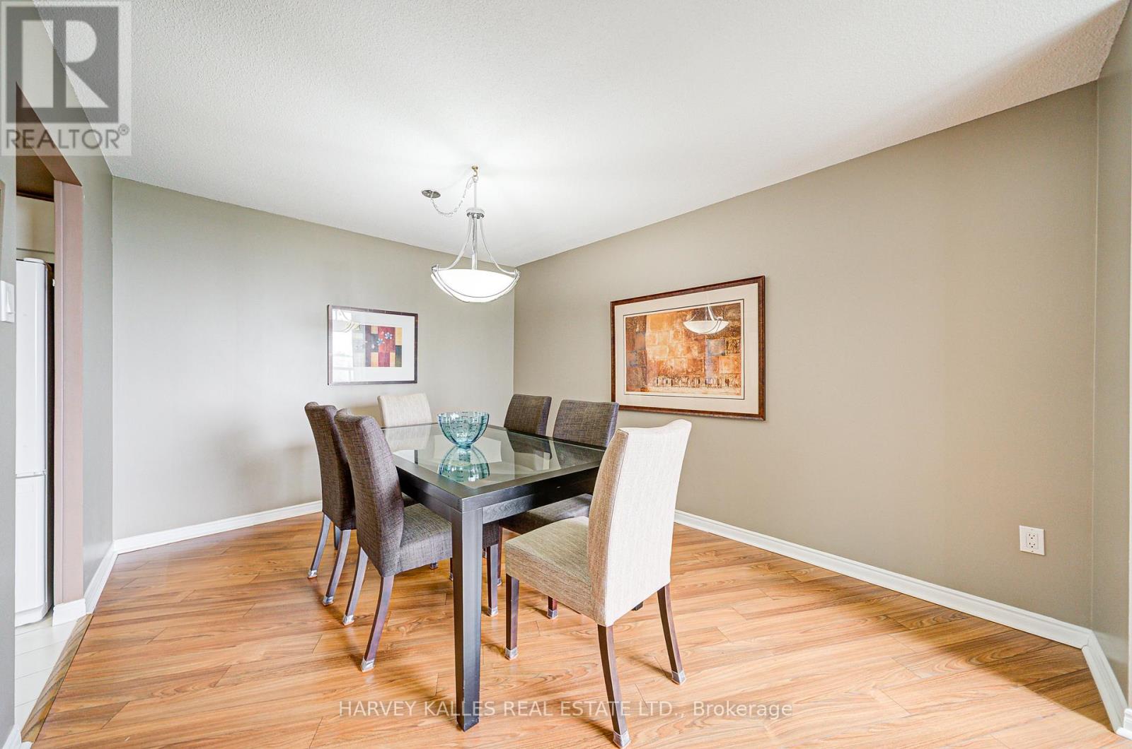804 - 7250 Yonge Street, Vaughan (Crestwood-Springfarm-Yorkhill), Ontario  L4J 7X1 - Photo 11 - N12212921