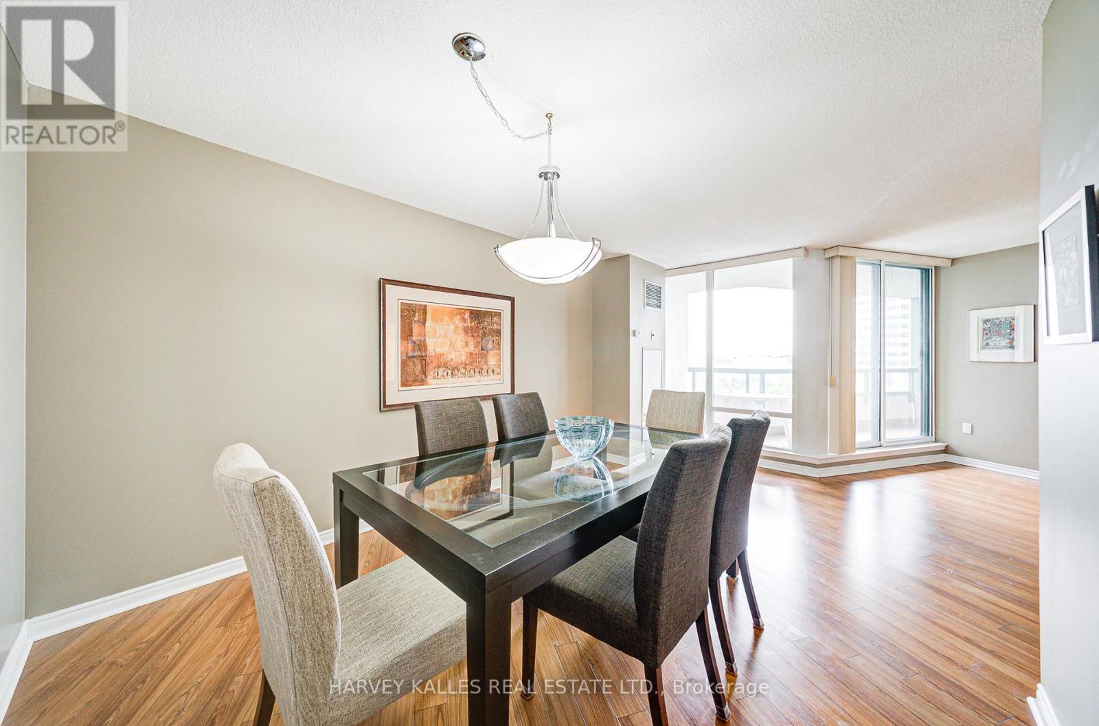 804 - 7250 Yonge Street, Vaughan (Crestwood-Springfarm-Yorkhill), Ontario  L4J 7X1 - Photo 12 - N12212921