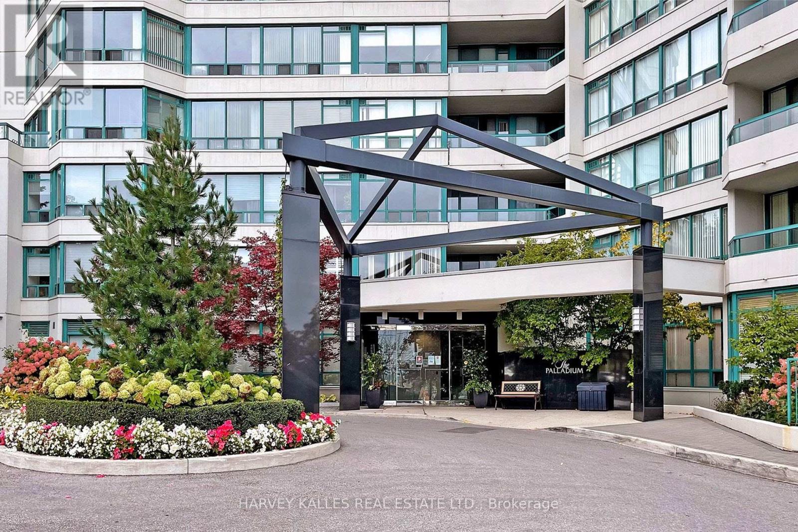 804 - 7250 Yonge Street, Vaughan (Crestwood-Springfarm-Yorkhill), Ontario  L4J 7X1 - Photo 2 - N12212921