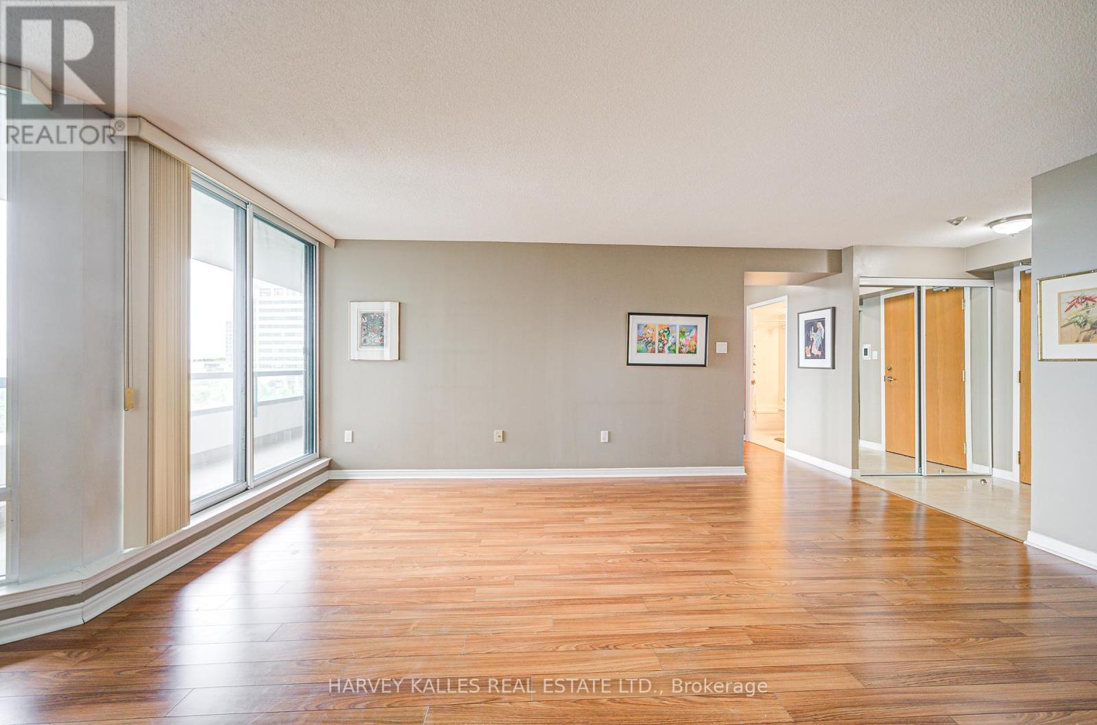 804 - 7250 Yonge Street, Vaughan (Crestwood-Springfarm-Yorkhill), Ontario  L4J 7X1 - Photo 9 - N12212921