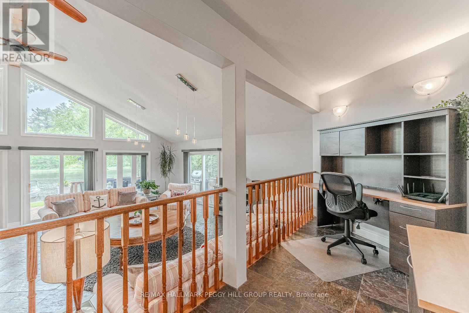 1663 Peninsula Point Road, Severn, Ontario  P0E 1N0 - Photo 11 - S12212802
