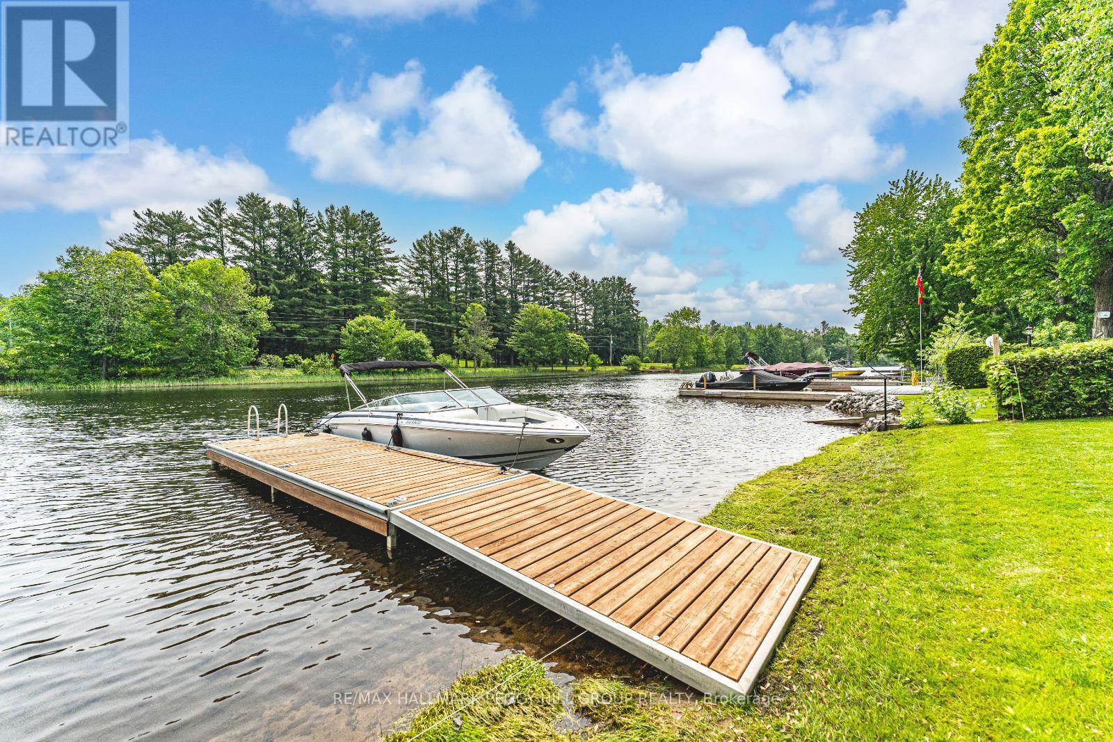 1663 Peninsula Point Road, Severn, Ontario  P0E 1N0 - Photo 28 - S12212802