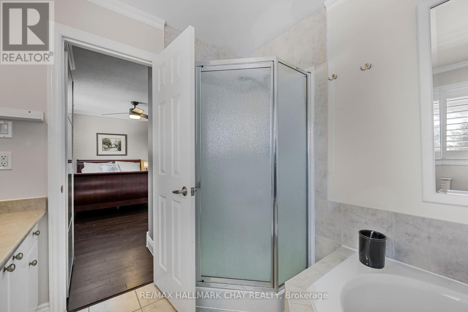 7 Ryan Court, Barrie, Ontario  L4M 6N7 - Photo 26 - S12212803