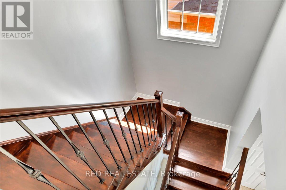 117 Winchester Terrace, Barrie, Ontario  L4M 0B3 - Photo 22 - S12212825