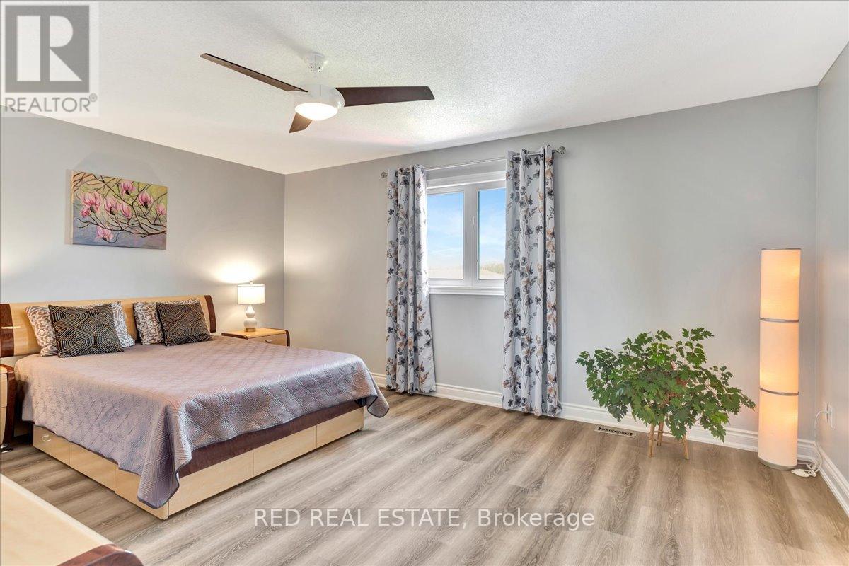 117 Winchester Terrace, Barrie, Ontario  L4M 0B3 - Photo 23 - S12212825