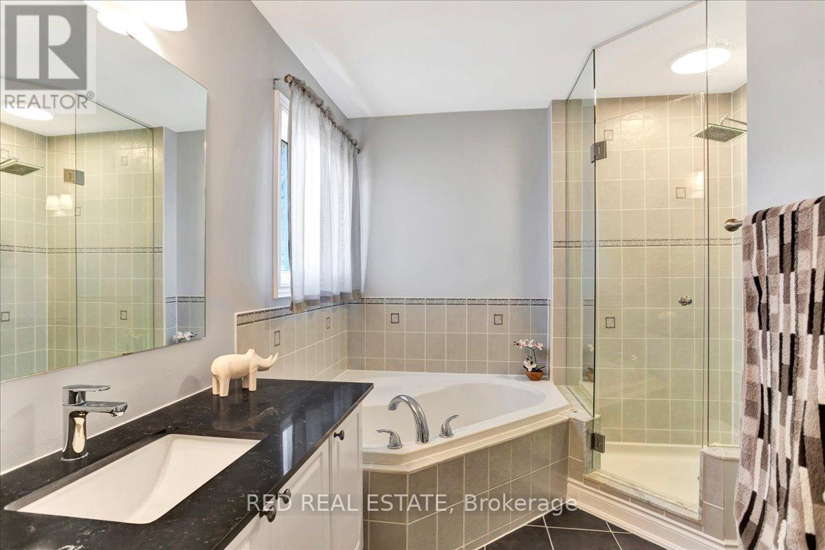 117 Winchester Terrace, Barrie, Ontario  L4M 0B3 - Photo 26 - S12212825