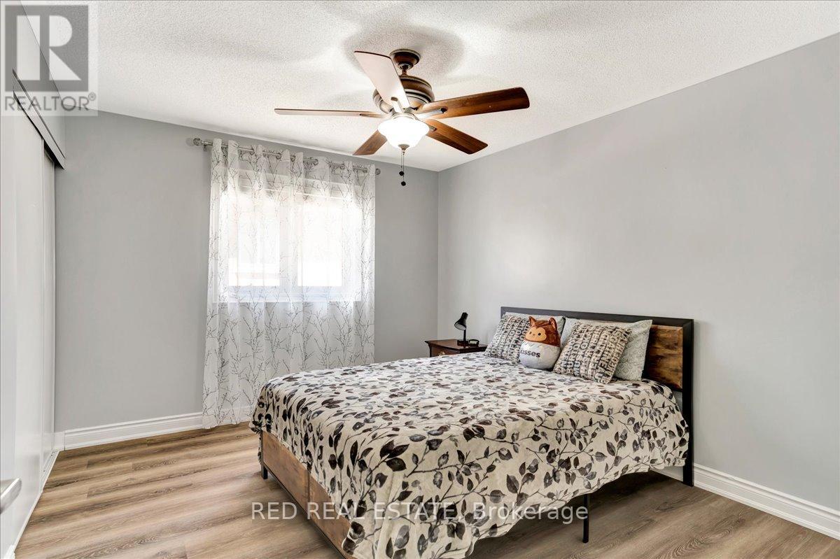 117 Winchester Terrace, Barrie, Ontario  L4M 0B3 - Photo 30 - S12212825