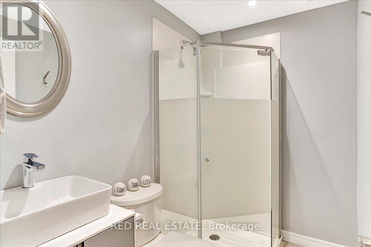 117 Winchester Terrace, Barrie, Ontario  L4M 0B3 - Photo 42 - S12212825