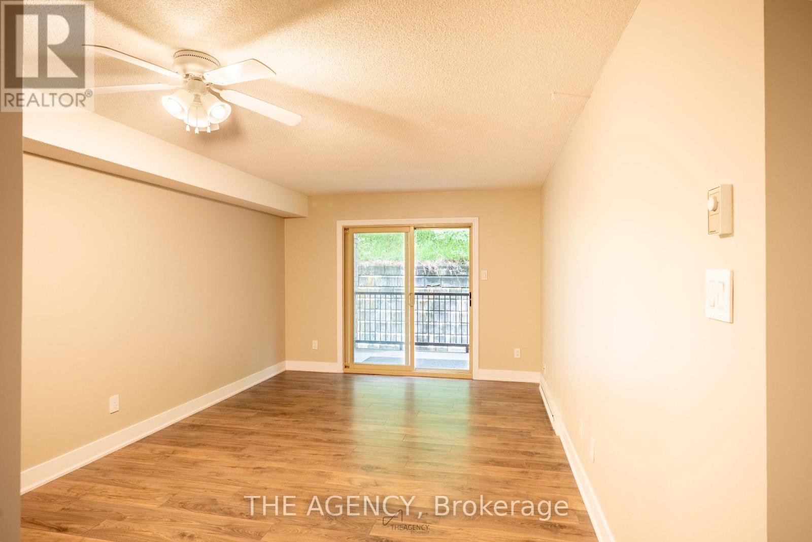 202 - 25 Meadow Lane, Barrie, Ontario  L4N 7K2 - Photo 11 - S12212826