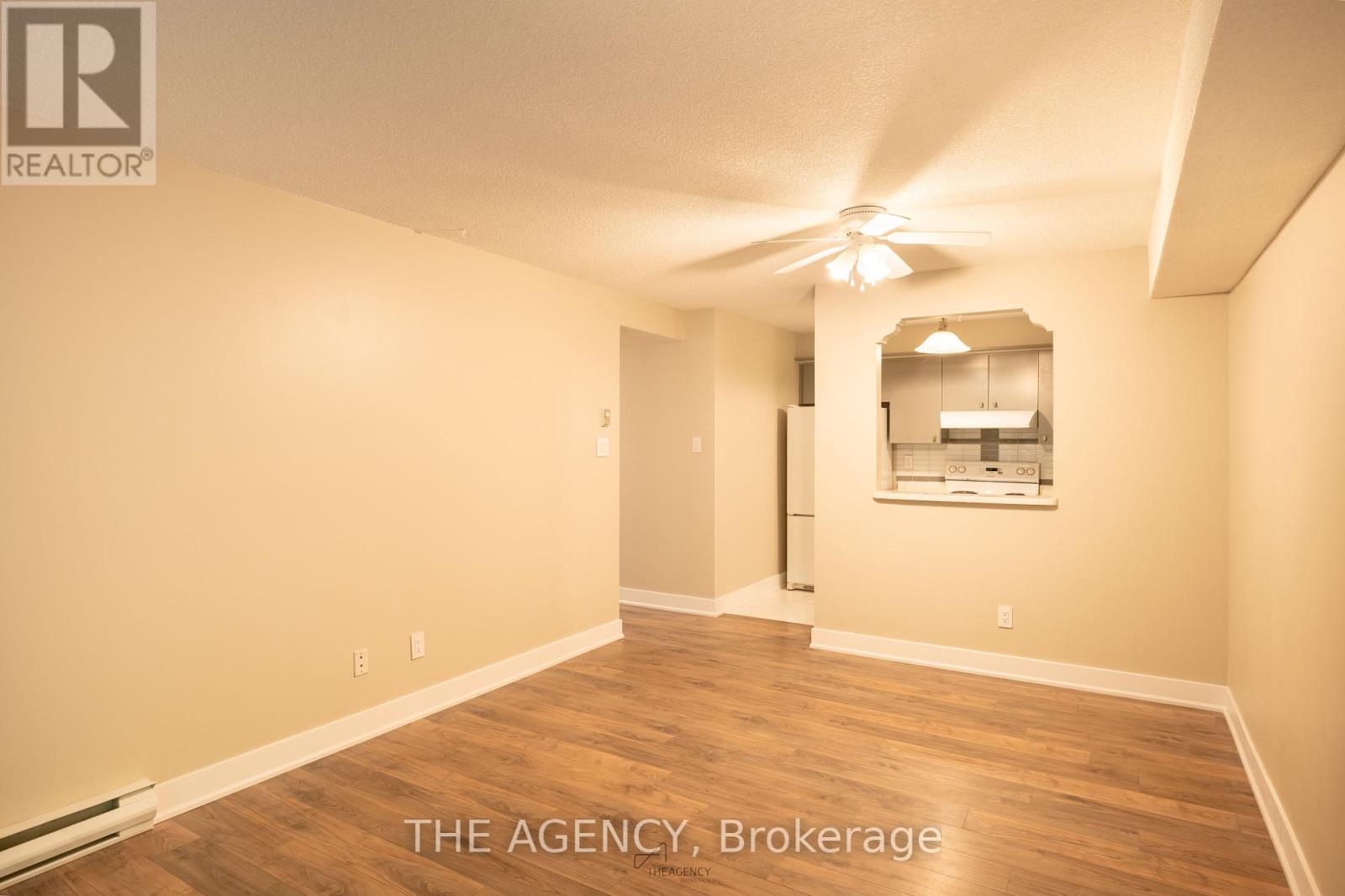 202 - 25 Meadow Lane, Barrie, Ontario  L4N 7K2 - Photo 12 - S12212826