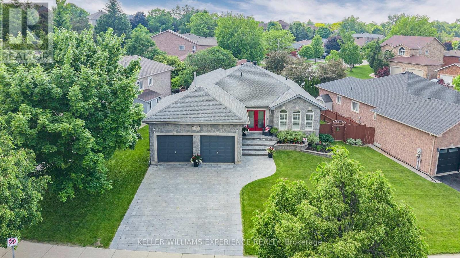 168 GOLDEN MEADOW ROAD, Barrie, Ontario