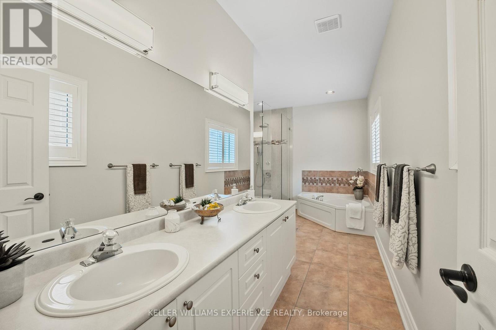 168 Golden Meadow Road, Barrie (Bayshore), Ontario  L4N 8P2 - Photo 19 - S12212900