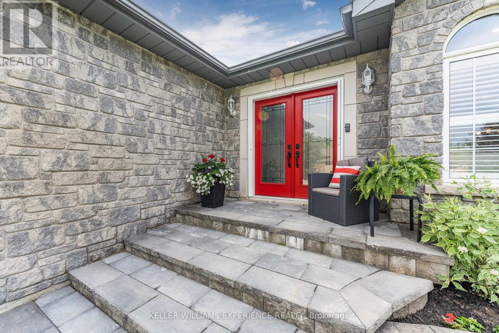 168 Golden Meadow Road, Barrie (Bayshore), Ontario  L4N 8P2 - Photo 5 - S12212900