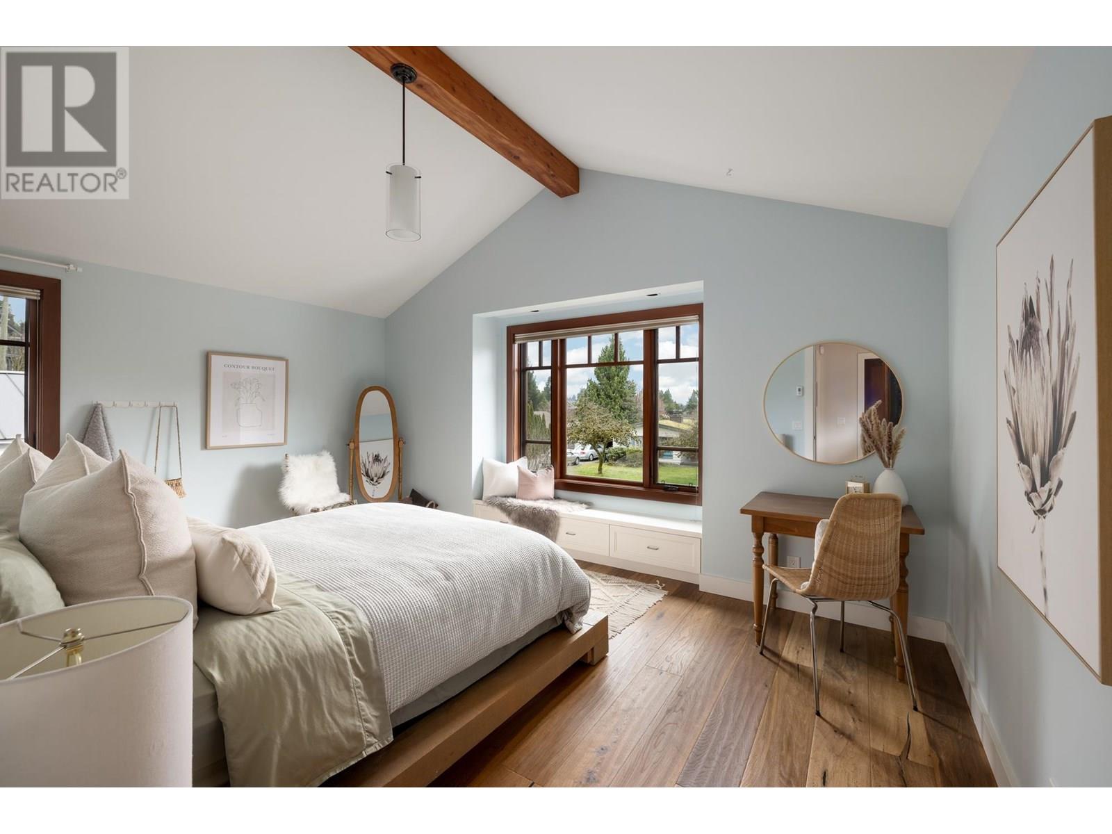 986 Tudor Avenue, North Vancouver, British Columbia  V7R 1X7 - Photo 33 - R3014174