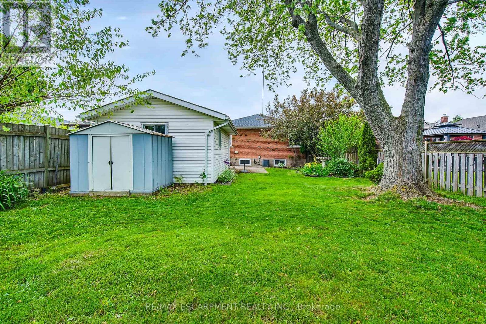 379 East 18th Street, Hamilton, Ontario  L9A 4P7 - Photo 45 - X12212668