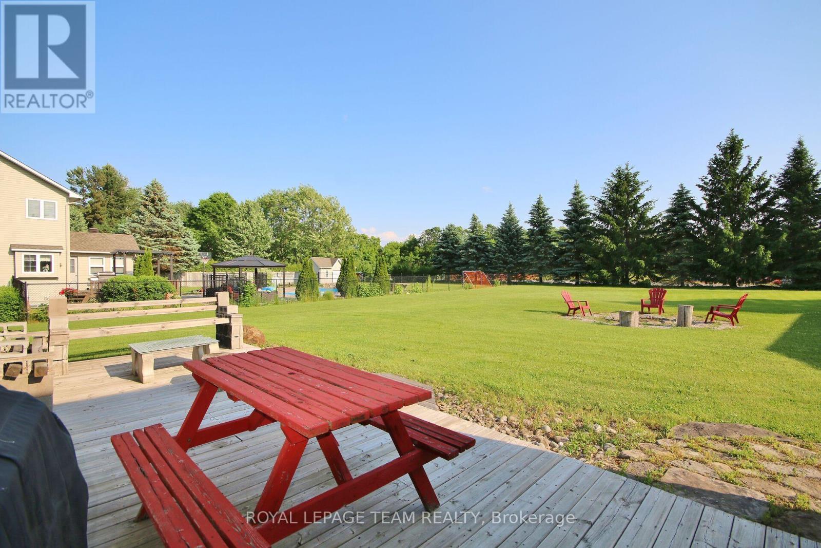 1456 Meadow Drive, Ottawa, Ontario  K4P 1B1 - Photo 37 - X12190204