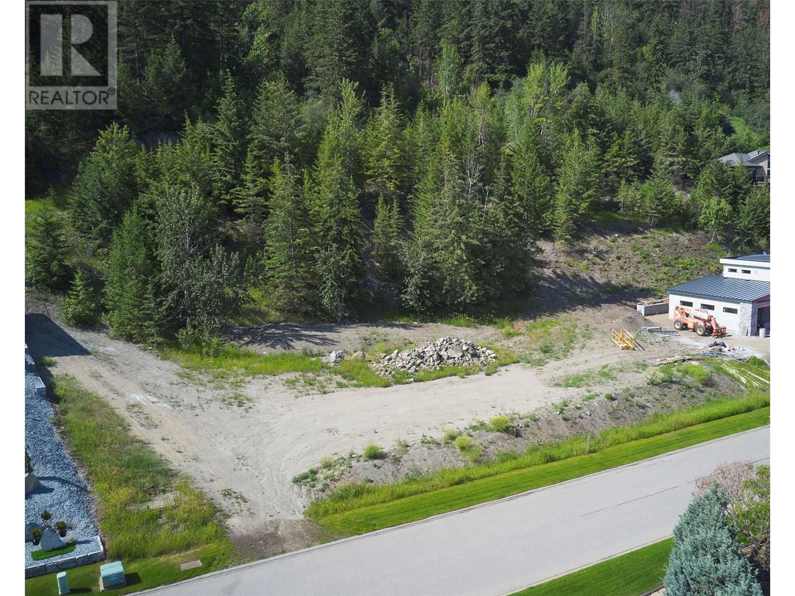152 Sunset Boulevard, Vernon, British Columbia  V1H 1T7 - Photo 2 - 10351815