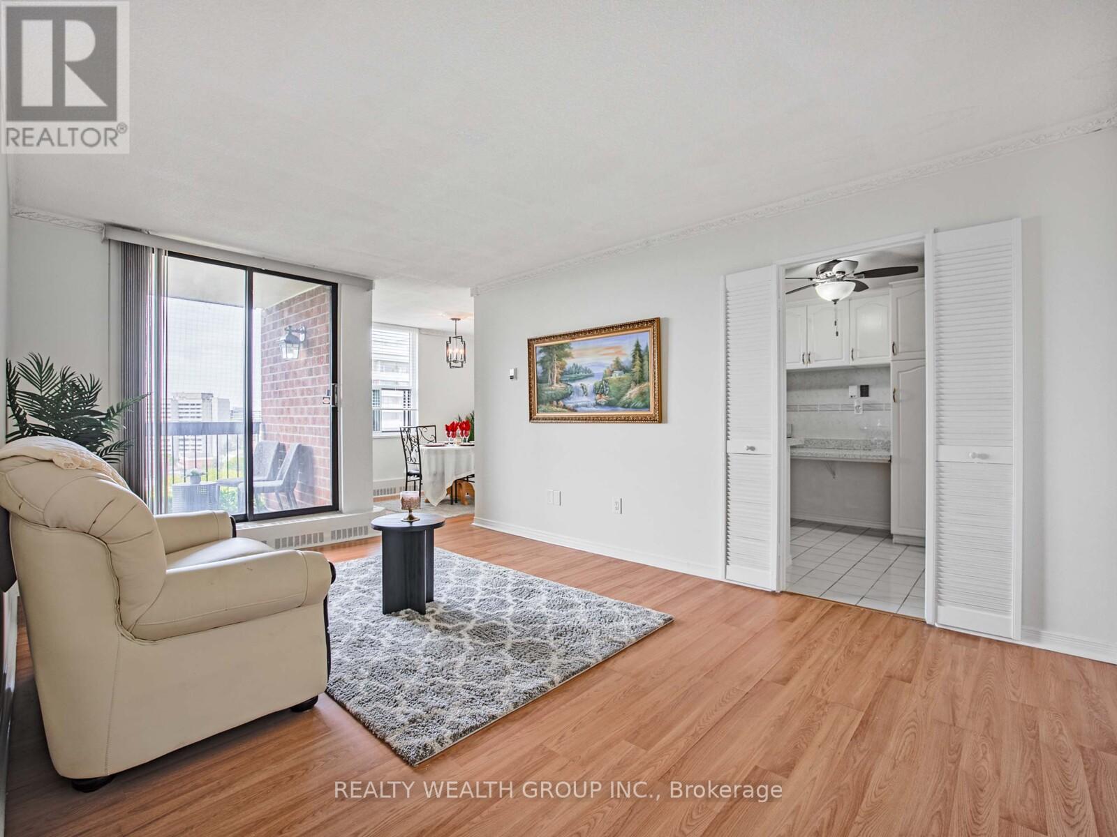 1105 - 90 Ling Road, Toronto, Ontario  M1E 4Y3 - Photo 4 - E12212175