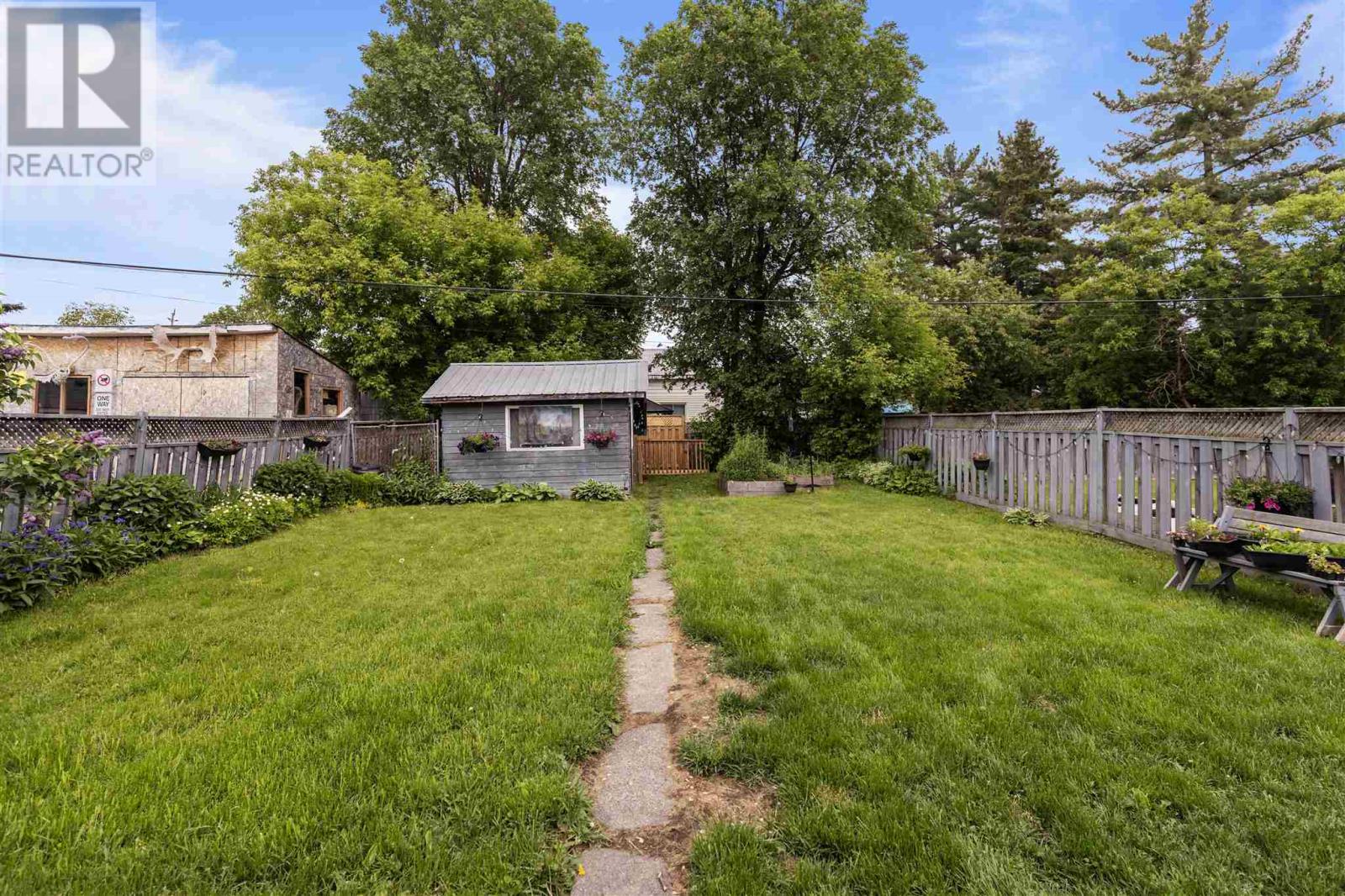698 Wellington St W, Saut Ste. Marie, Ontario  P6C 3V2 - Photo 29 - SM251507