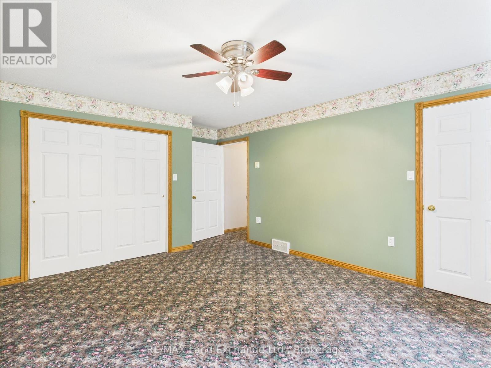 5 William Street, Huron-Kinloss, Ontario N0G 2R0 - Photo 12 - X12212957