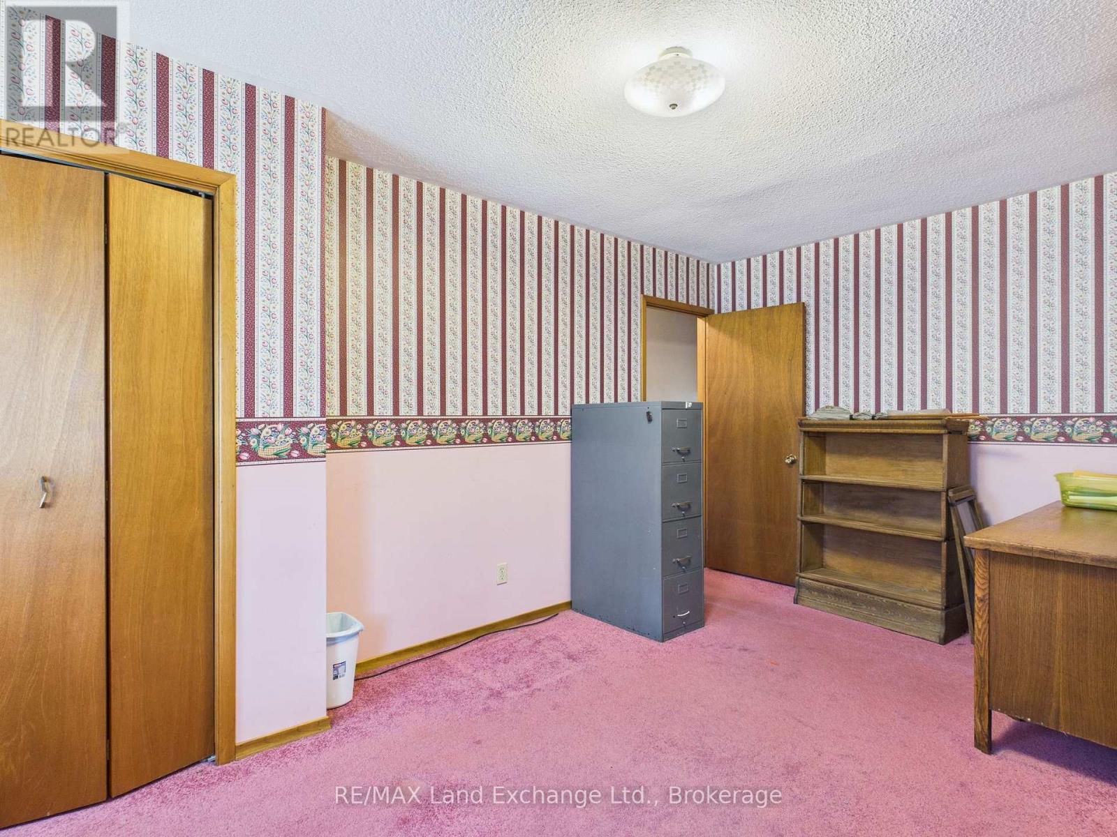 5 William Street, Huron-Kinloss, Ontario N0G 2R0 - Photo 15 - X12212957
