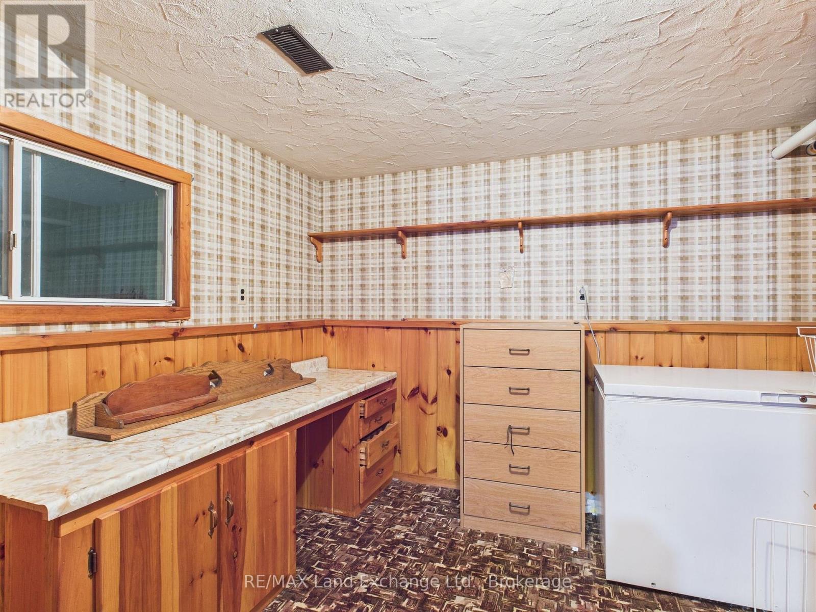 5 William Street, Huron-Kinloss, Ontario N0G 2R0 - Photo 23 - X12212957