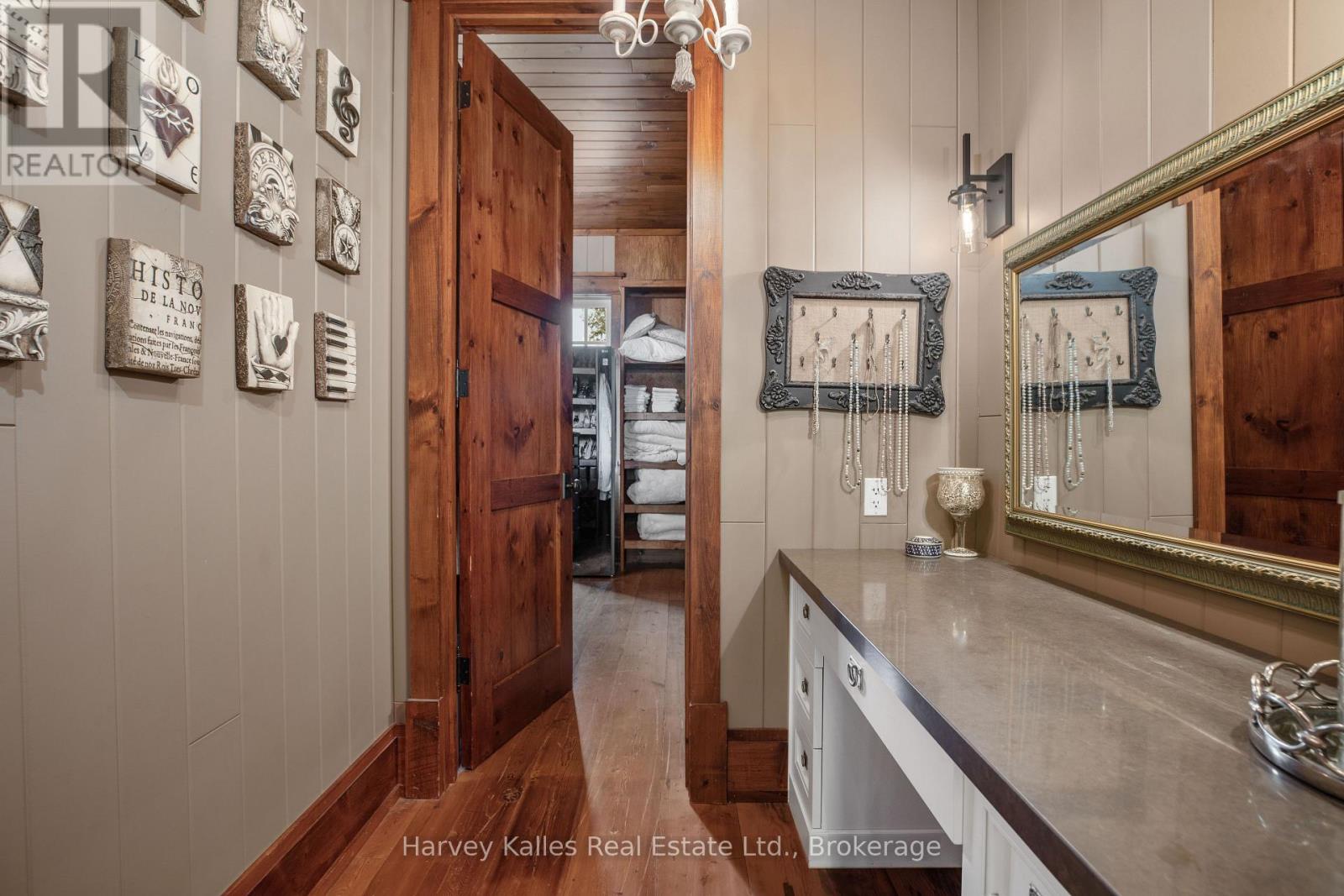 1074 Tally Ho Winter Park Road, Lake Of Bays, Ontario  P1H 2J6 - Photo 20 - X12212959