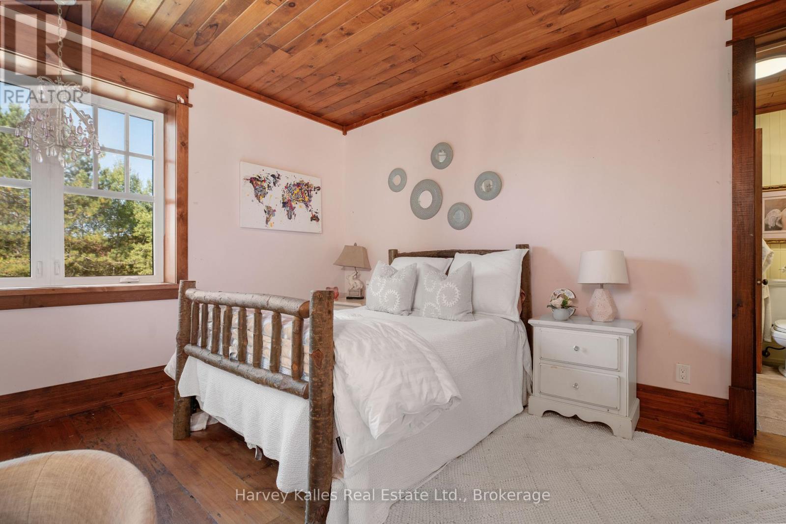 1074 Tally Ho Winter Park Road, Lake Of Bays, Ontario  P1H 2J6 - Photo 28 - X12212959